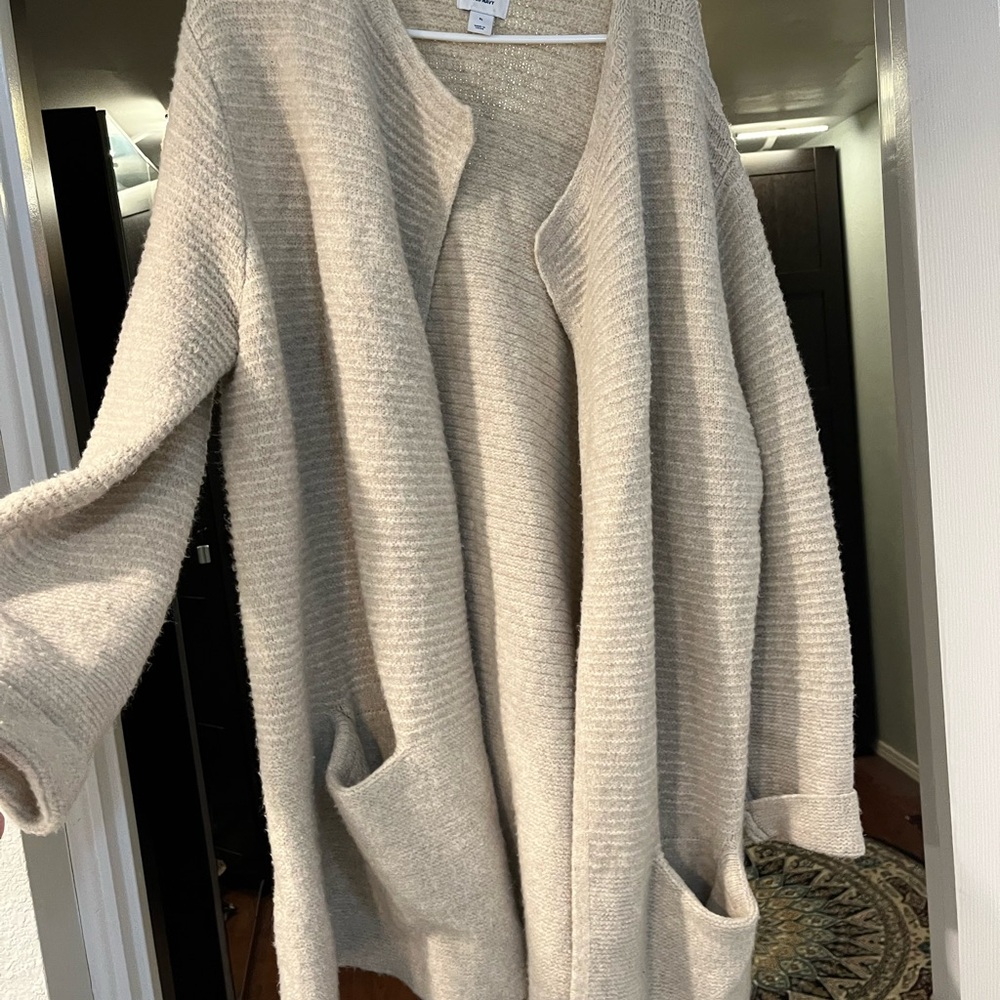 Old Navy Women's Cream Cardigan Sweater